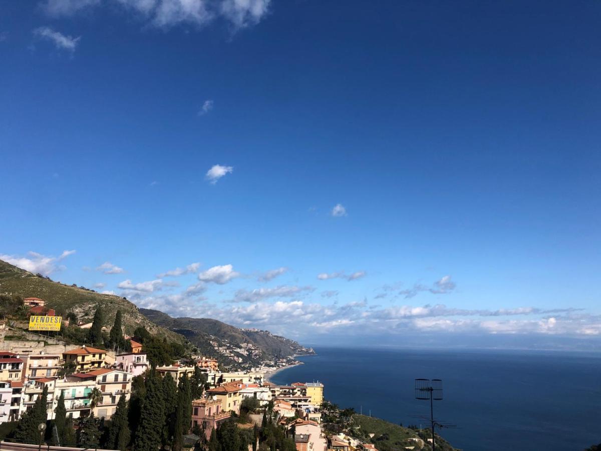 Taormina Center Apartment With Sea View Экстерьер фото