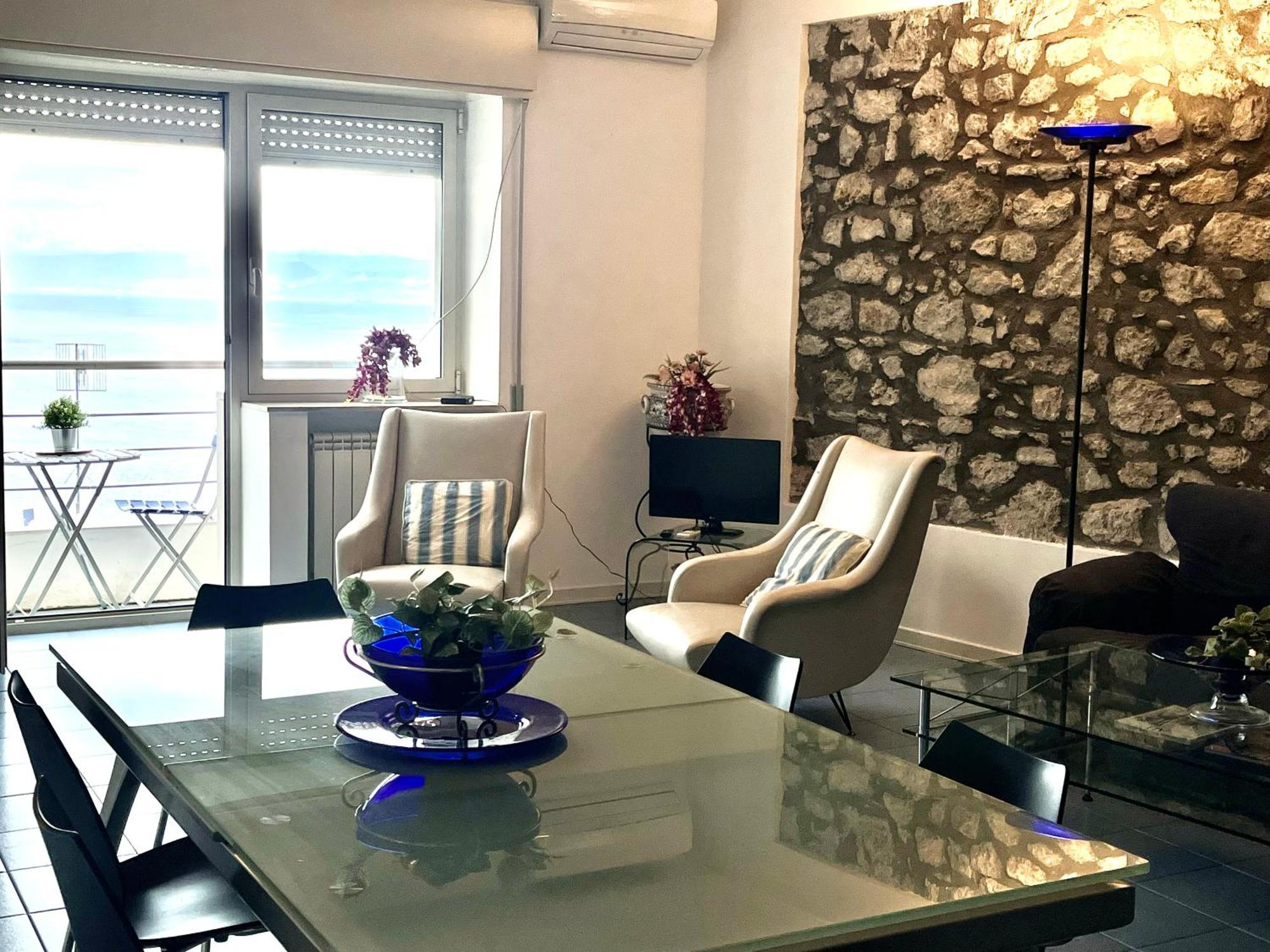 Taormina Center Apartment With Sea View Экстерьер фото
